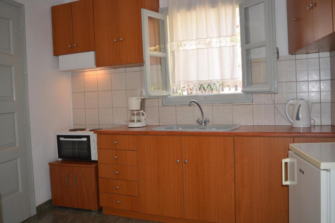 Klados Studios & Apartments Heróniszosz Kültér fotó