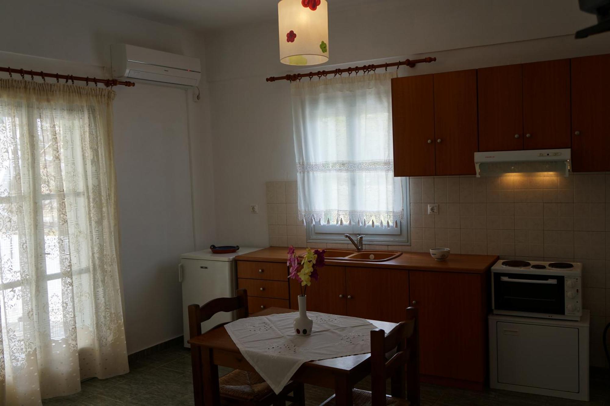 Klados Studios & Apartments Heróniszosz Kültér fotó