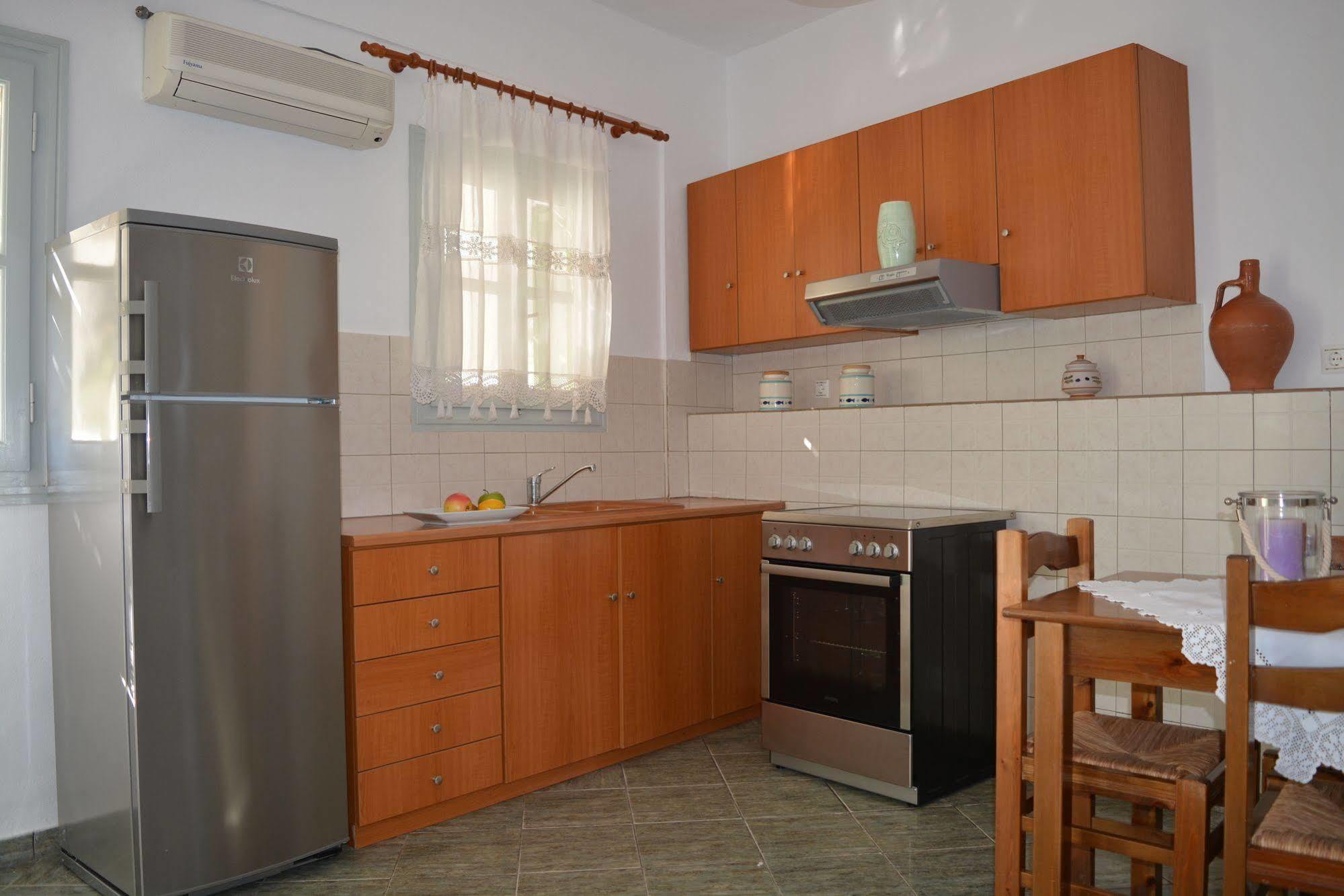 Klados Studios & Apartments Heróniszosz Kültér fotó